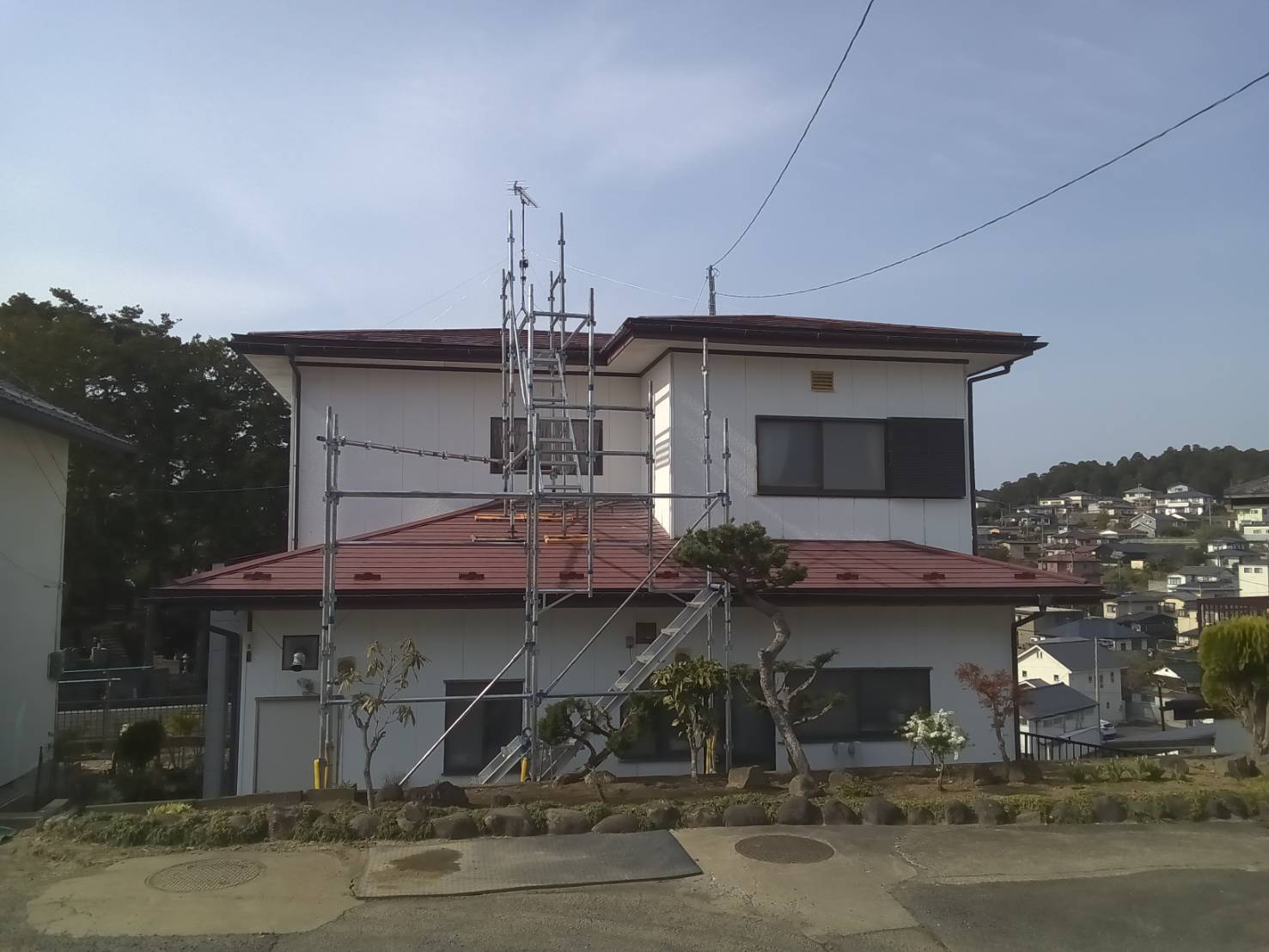 塩竈市小松崎で棟板金工事を行いました