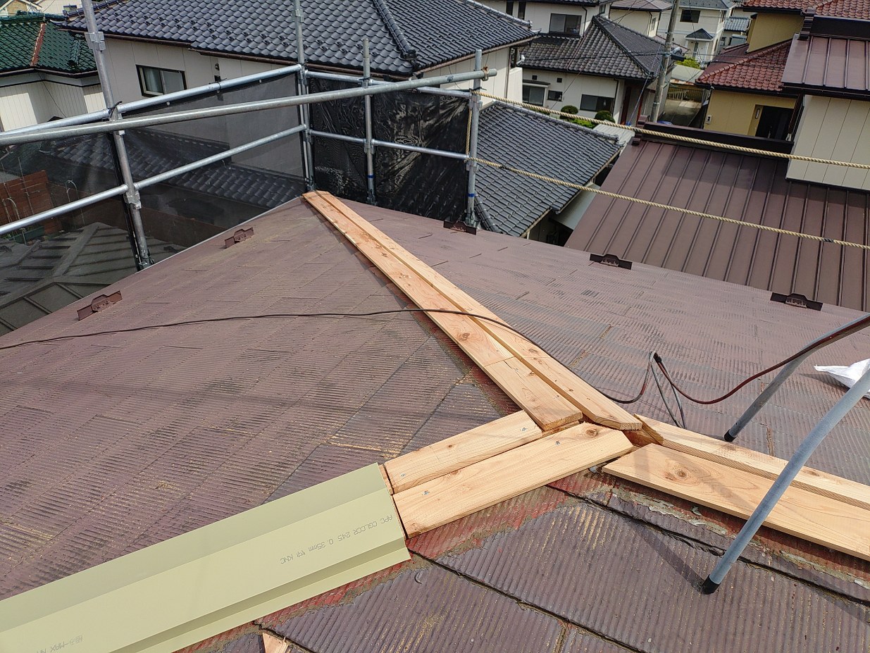 棟木下地